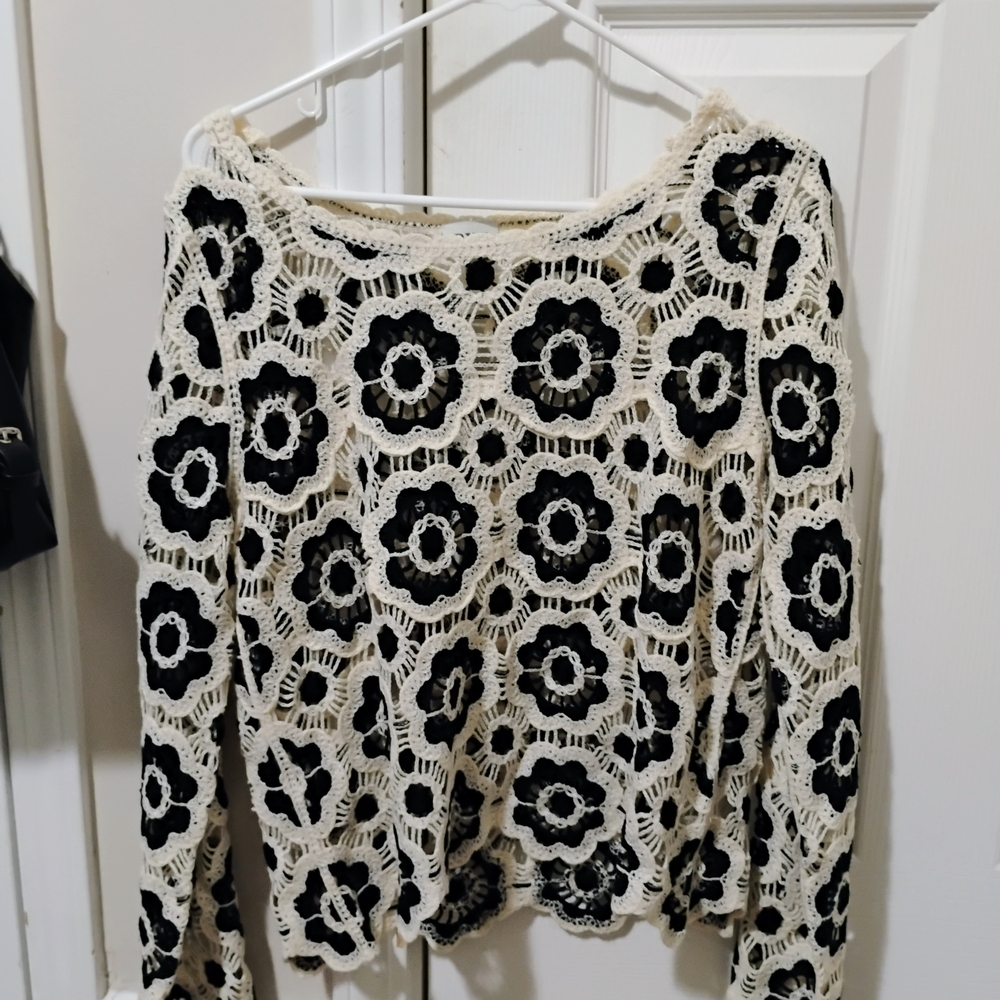 BKE Black and Cream Floral Crochet Sweater